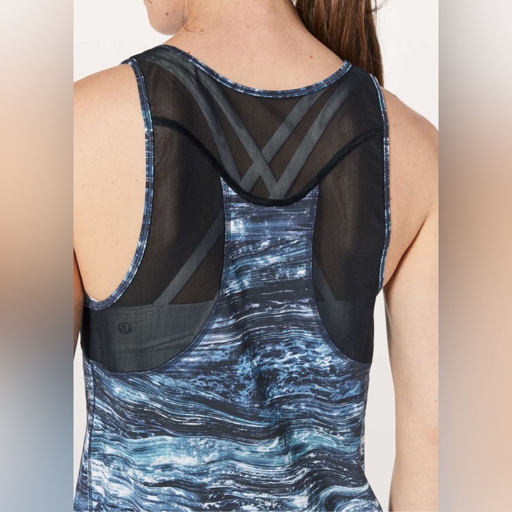 BNWT lululemon Sculpt Tank 2 - Picture 4 of 6